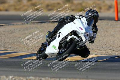 media/Jan-09-2022-SoCal Trackdays (Sun) [[2b1fec8404]]/Turn 11 (935am)/